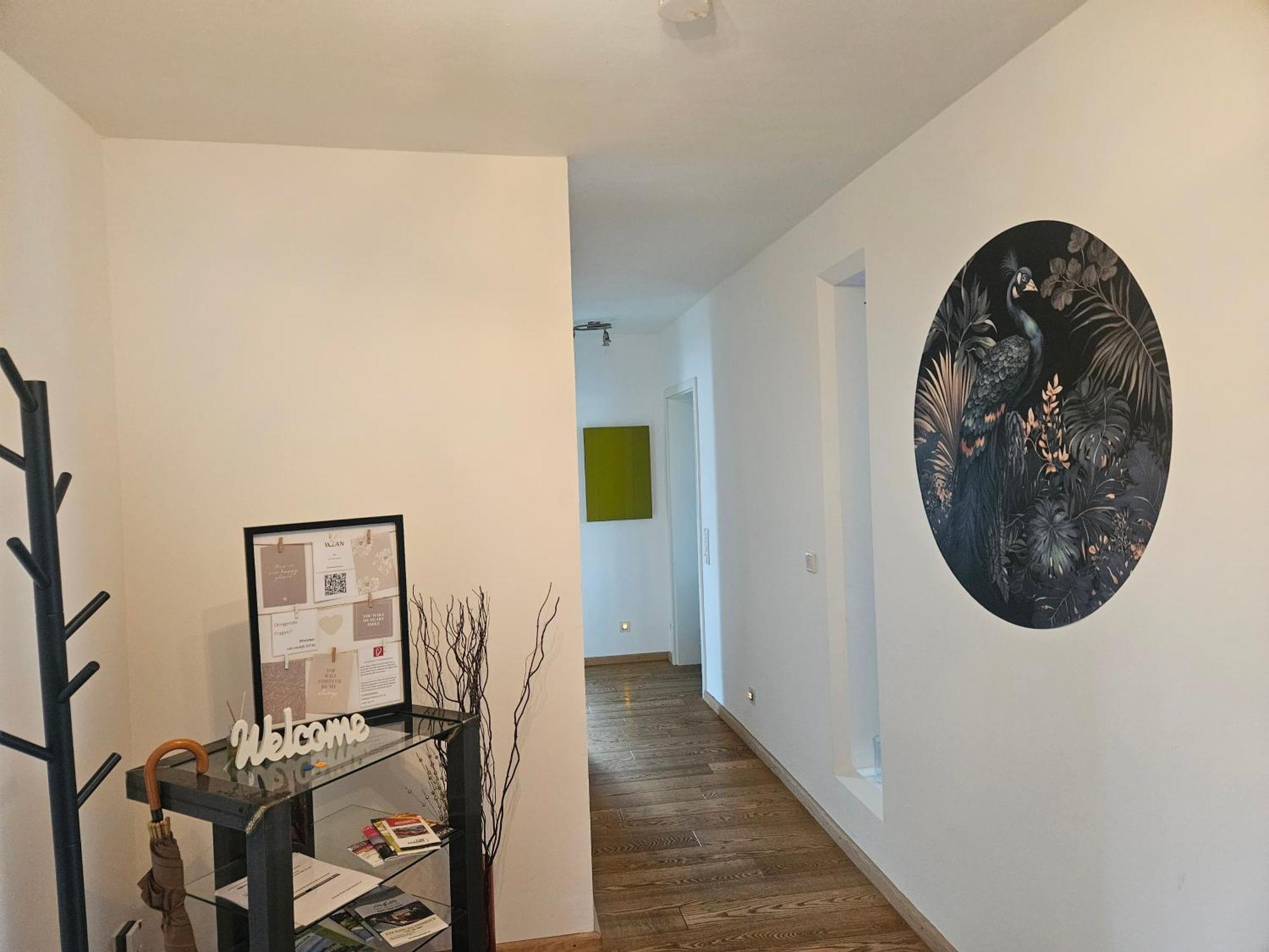 Moai - Exklusiver Rueckzugsort Fuer Geschaeftsreisen - Kostenloser Parkplatz, Wlan, Waschtrockner, Smart Tv, Qbo Essential, Ergonomischer Schreibtisch *